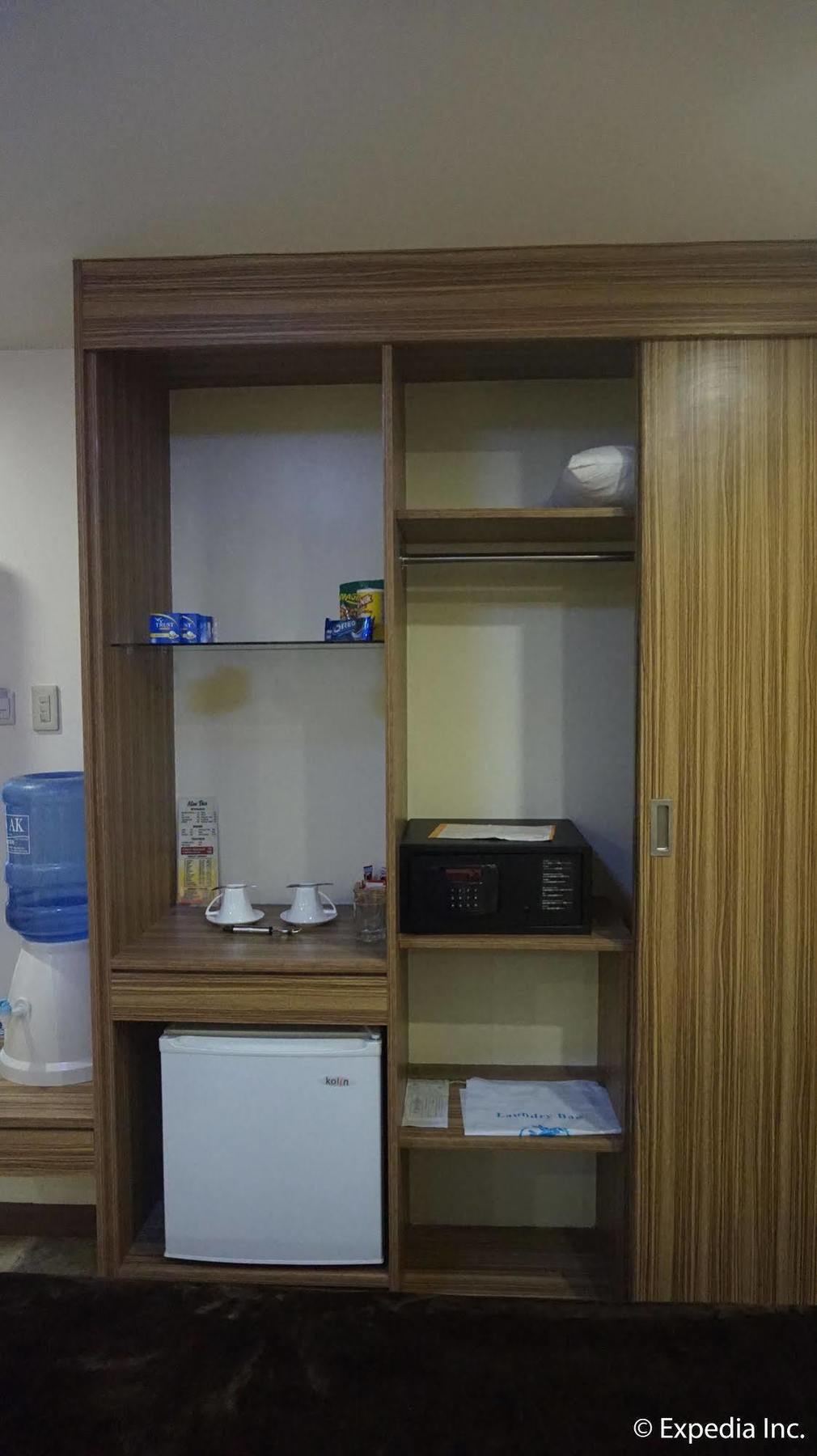 โรงแรมสกอร์ เบิร์ด อังเฮเลส ภายนอก รูปภาพ